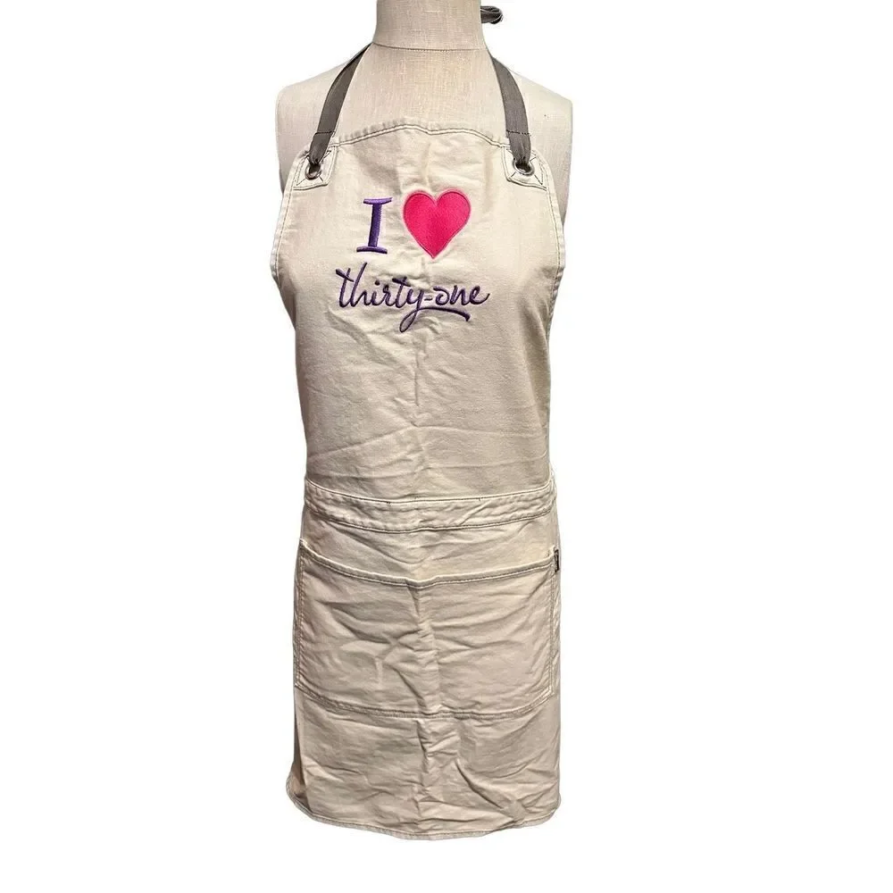 I Love Thirty One Bags Embroidered Cream Color Full Apron With Pockets One Size
